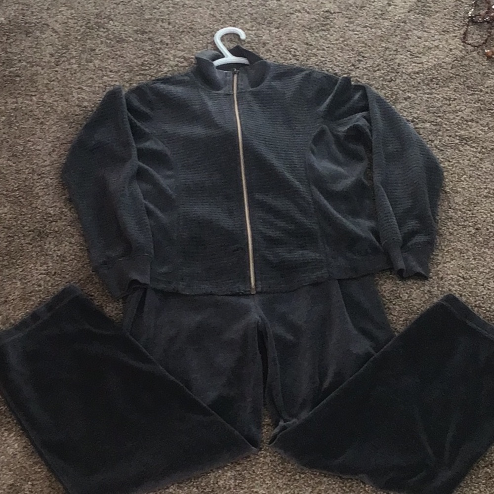 OLEG CASSINI  Gray Pants  with matching jacket -set size Petite M , 80% cotton